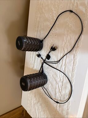 iHome Black Bluetooth Speaker Base
